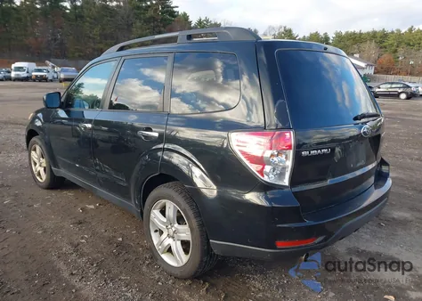 2009 Subaru Forester 2.5X из США, поврежденный, VIN JF2SH63629H774822